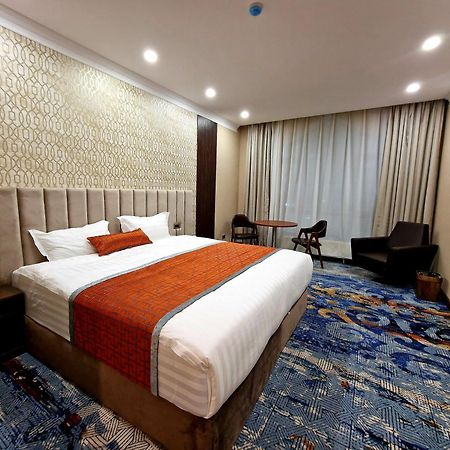 New West Hotel Oelan-bator Buitenkant foto