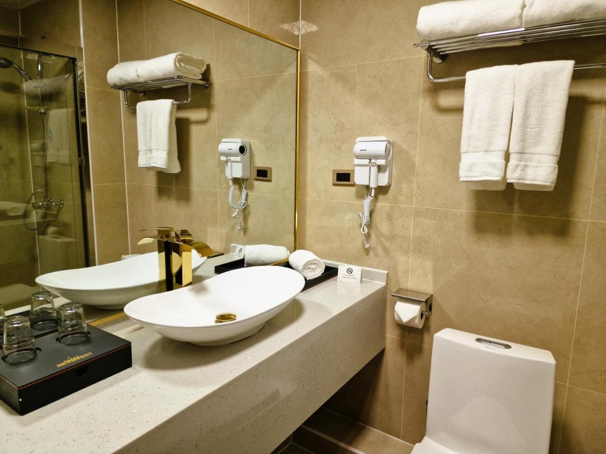 New West Hotel Oelan-bator Buitenkant foto