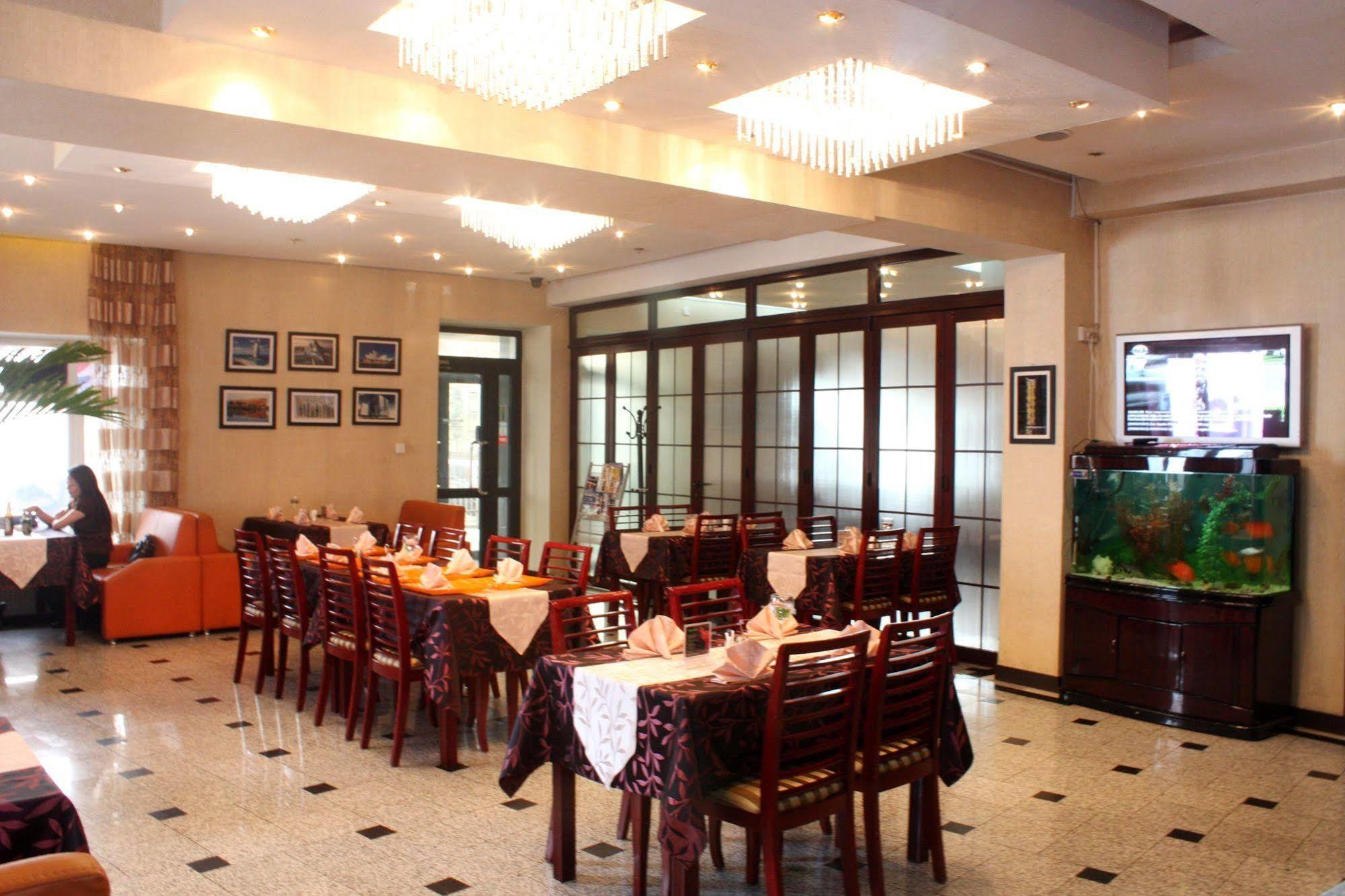 New West Hotel Oelan-bator Buitenkant foto