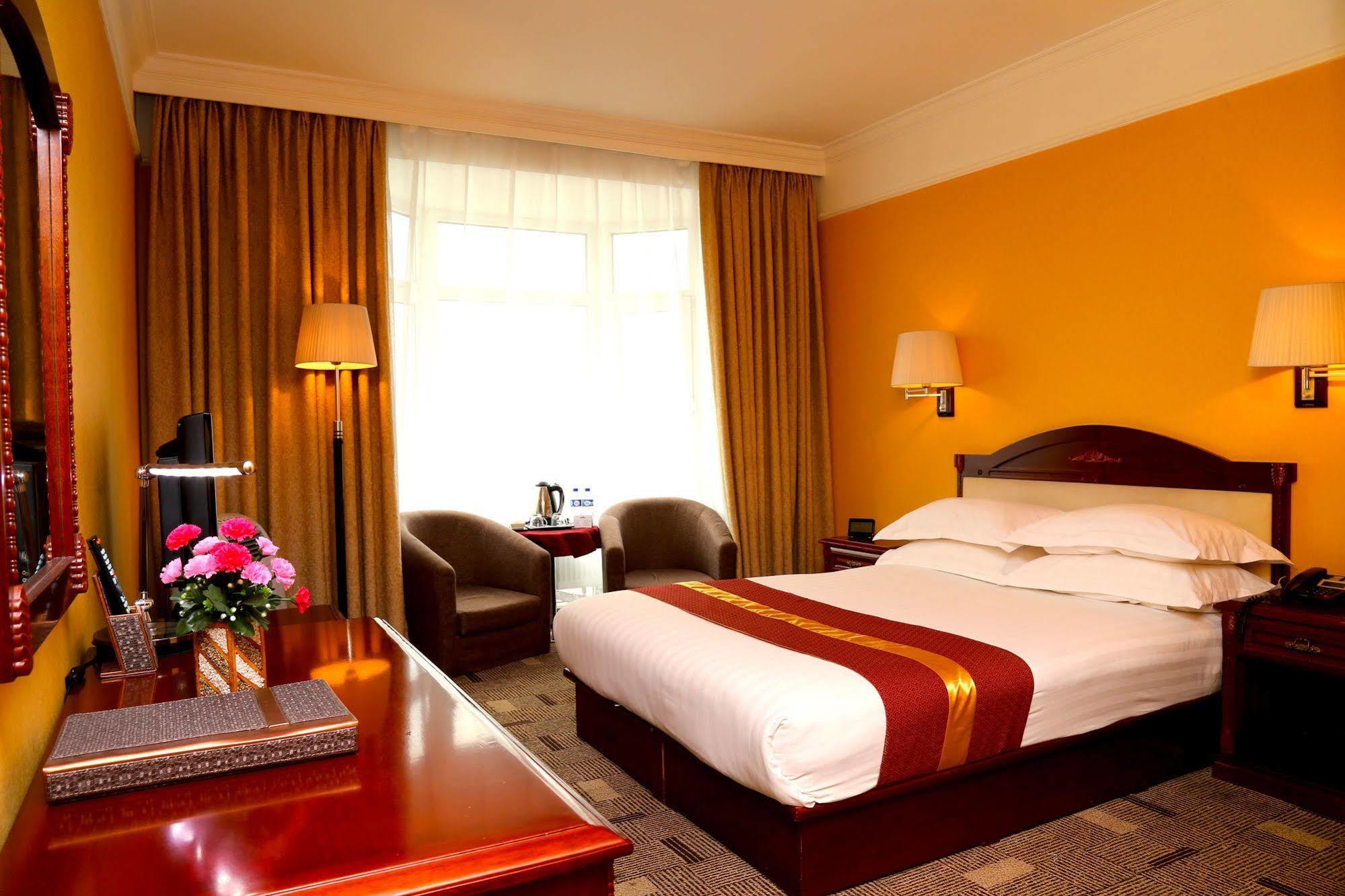 New West Hotel Oelan-bator Buitenkant foto