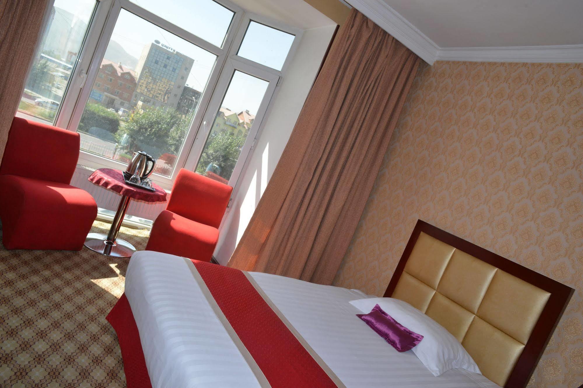 New West Hotel Oelan-bator Buitenkant foto